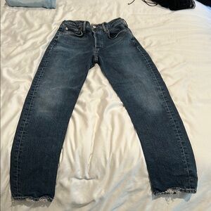 Algolde organic cotton high waisted button jeans.
Size 25 great condition.